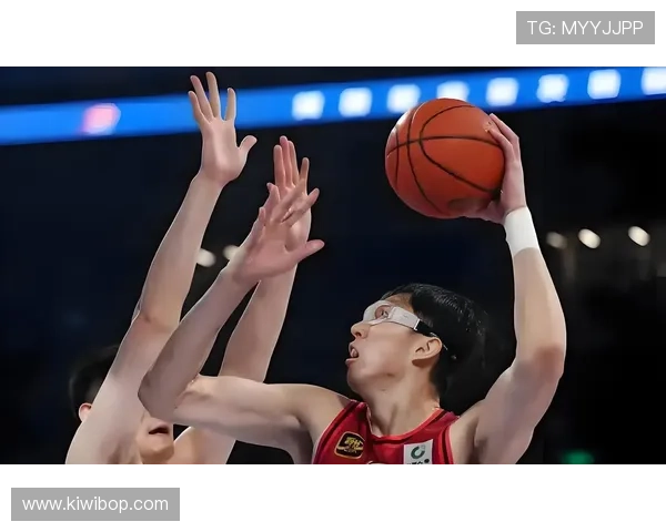 赫罗纳篮球盼突破布斯克茨筹谋战术