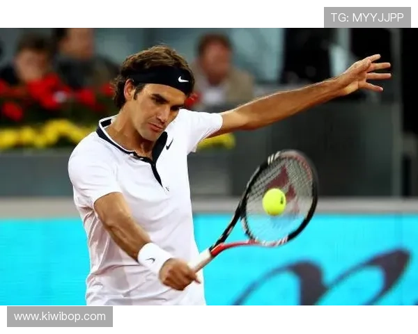 费德勒三面开花称霸马德里